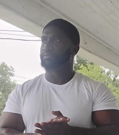 Charles Wade Jr. “Chucc Comedian,” 36, Fatally Shot in Carver Courts Area of Kinston, NC: Kinston Police Department Investigating Homicide at 12 Building on April 27, 2026 .